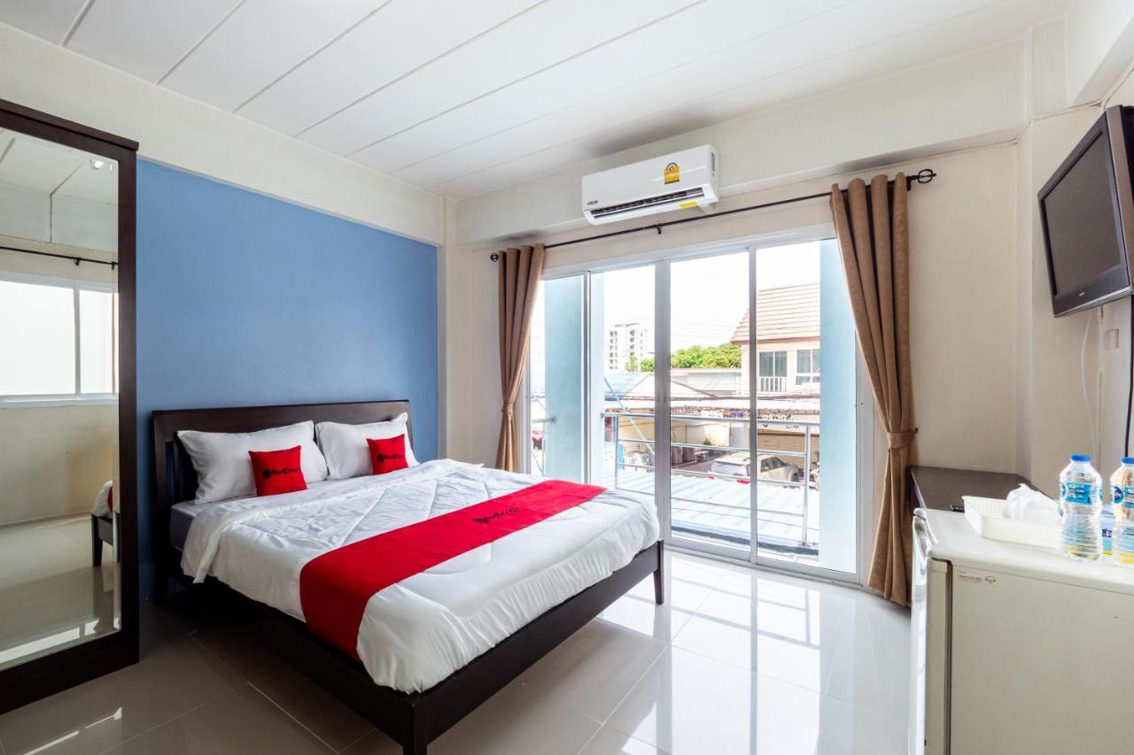 Si Fah At Bangsaen Hotel Ban Rong Khoei Exteriér fotografie