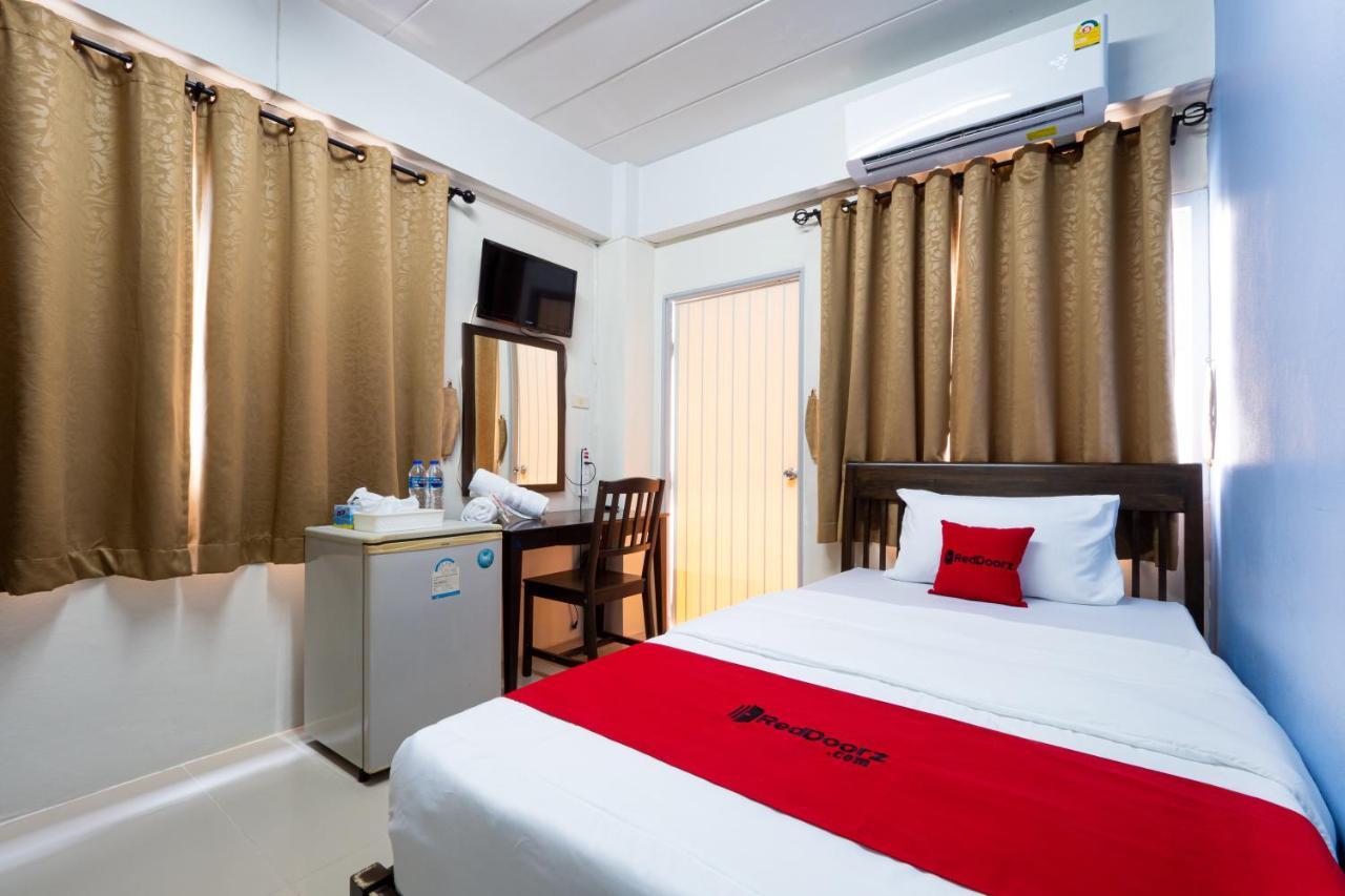 Si Fah At Bangsaen Hotel Ban Rong Khoei Exteriér fotografie