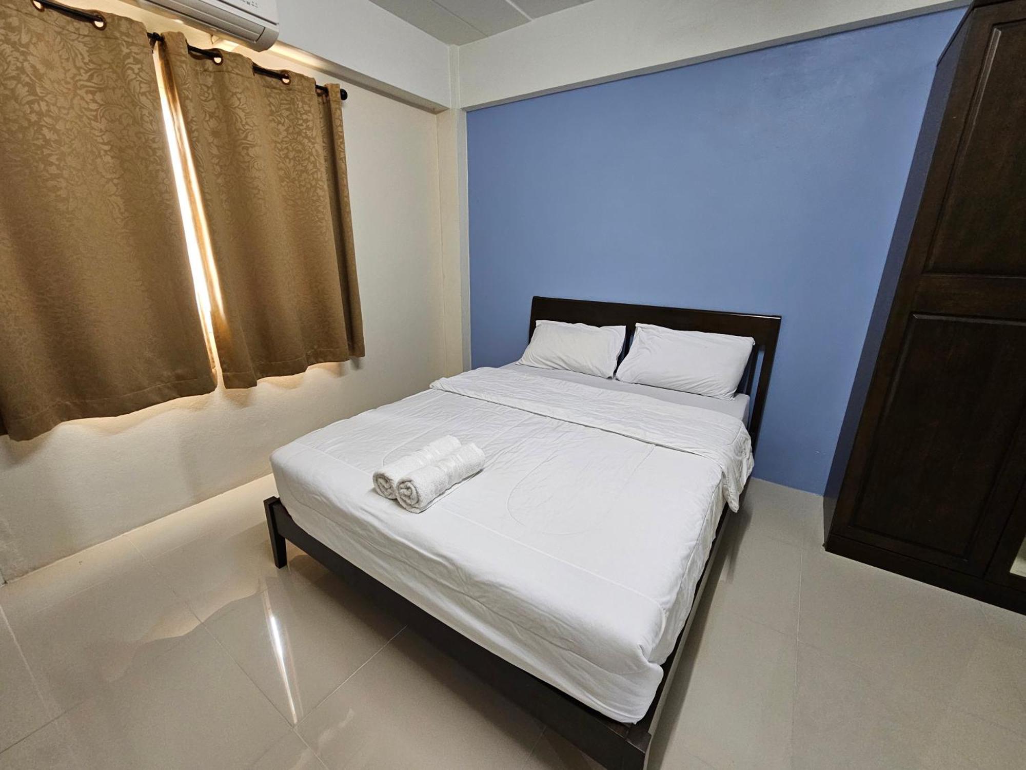 Si Fah At Bangsaen Hotel Ban Rong Khoei Exteriér fotografie